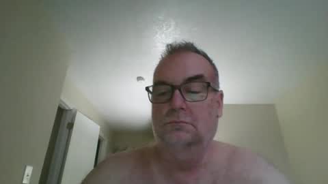 Snapshot of thickwhiteload chatting on April 2026 04:15:01 PM thickwhiteload online show from April 2026 04:15:01 PM