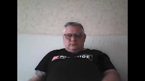 Thierrysymp online show from November 2025 10:25:01 AM