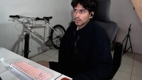 thieves_us online show from October 2025 03:20:02 PM