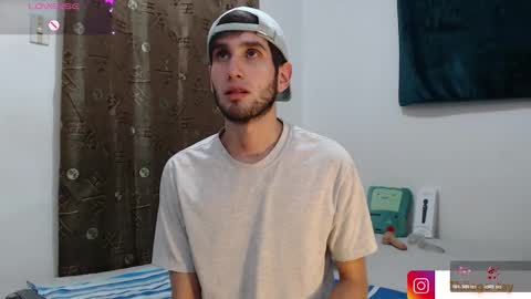 Thiiago online show from November 2025 03:42:02 AM