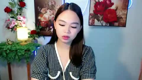 Snapshot of thisiskimmy chatting on May 2026 11:07:02 AM thisiskimmy online show from May 2026 11:07:02 AM