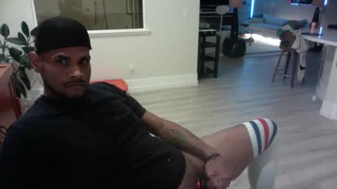 Mister  online show from November 2025 02:54:01 AM