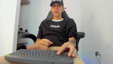 Snapshot of thomas__brandd1 chatting on May 2026 12:50:01 AM thomas brandd1 online show from May 2026 12:50:01 AM