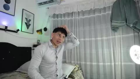 Thomas and Lyan online show from February 2026 09:11:01 PM