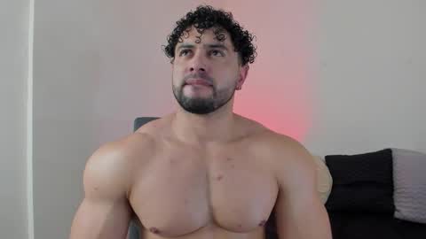 Thomas Brandon online show from November 2025 06:13:02 AM