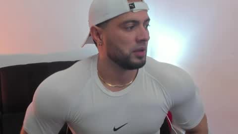 Thomas Brandon online show from April 2026 03:37:02 AM