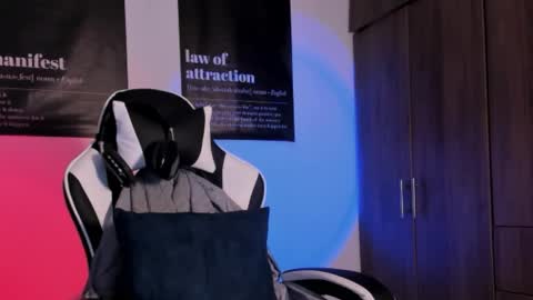 Thomas 3  JUST STAY AND BE MY LAST LOVE online show from March 2026 11:11:01 PM