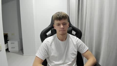Snapshot of thomas_shelbivip chatting on January 2025 04:41:01 PM Tomas online show from January 2025 04:41:01 PM