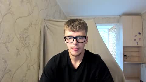 Snapshot of thomas_shelbivip chatting on October 2025 08:45:01 AM Tomas online show from October 2025 08:45:01 AM
