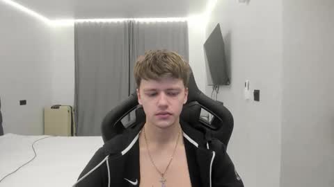 Tomas online show from February 2026 02:27:01 AM