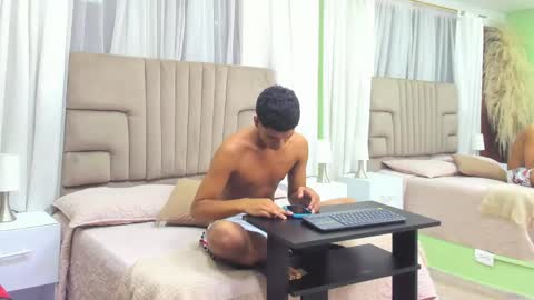 Snapshot of thomas_valkov chatting on May 2026 11:15:01 AM Thomas Valkov online show from May 2026 11:15:01 AM