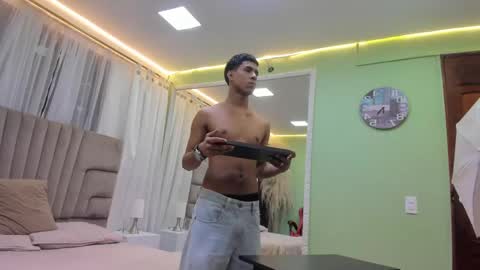 Snapshot of thomas_valkov chatting on May 2026 11:27:02 AM Thomas Valkov online show from May 2026 11:27:02 AM
