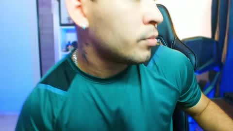 Thomas online show from November 2025 06:03:01 AM