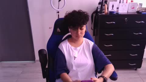 Snapshot of thomascooper_cams chatting on February 2025 05:37:01 PM VALERIA online show from February 2025 05:37:01 PM