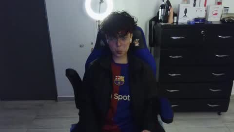 Snapshot of thomascooper_cams chatting on February 2025 01:32:01 AM VALERIA online show from February 2025 01:32:01 AM