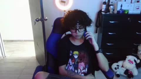 Snapshot of thomascooper_cams chatting on October 2025 06:42:02 PM VALERIA online show from October 2025 06:42:02 PM