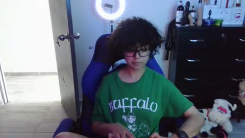 Snapshot of thomascooper_cams chatting on October 2025 07:16:02 PM VALERIA online show from October 2025 07:16:02 PM