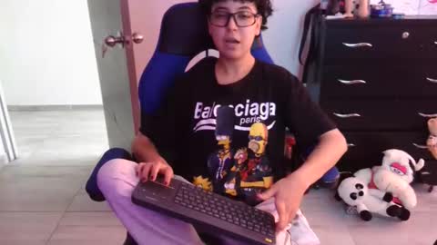 Snapshot of thomascooper_cams chatting on December 2025 06:49:01 PM VALERIA online show from December 2025 06:49:01 PM