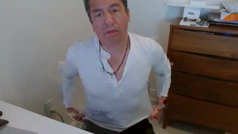 thomascruz6775 online show from April 2026 08:25:02 PM