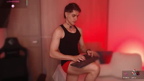 Thom Klein online show from November 2025 05:49:01 PM