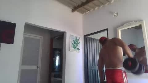 Snapshot of thonybeiio chatting on April 2026 07:44:01 PM thonybeiio online show from April 2026 07:44:01 PM