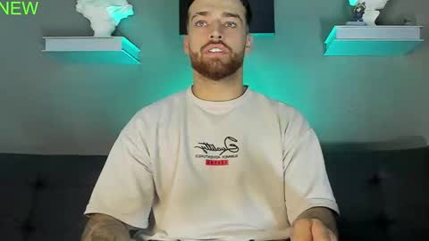 thor_evans online show from December 2025 11:03:02 PM