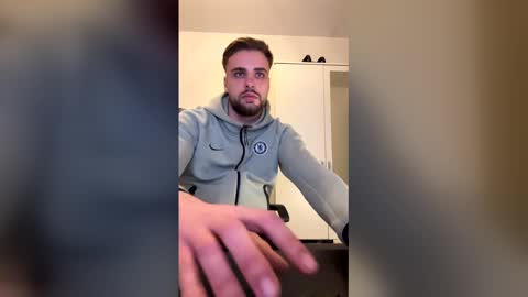 thorodinson03 online show from March 2026 09:32:02 PM