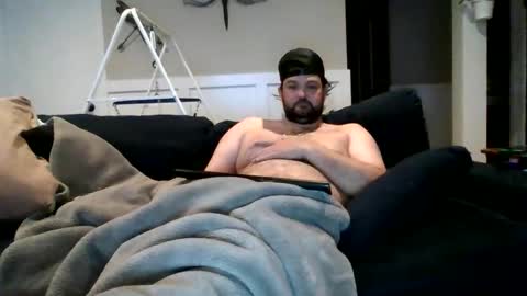 Make me explode please... online show from May 2026 11:23:04 PM