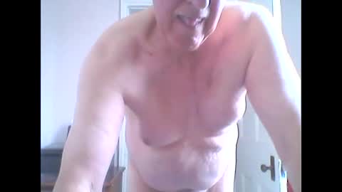 thruster99 online show from September 2025 03:01:01 PM
