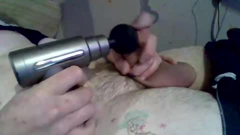 thunder8u42 online show from September 2025 10:31:01 PM