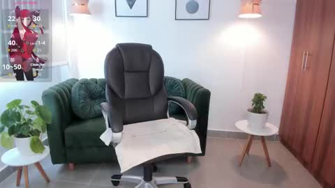 Tiana Cruz online show from February 2026 07:59:02 PM