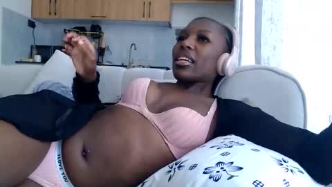 Snapshot of tiana_kay chatting on May 2026 12:54:01 PM tiana_kay online show from May 2026 12:54:01 PM