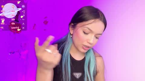 Tiana Le online show from January 2026 11:31:02 PM