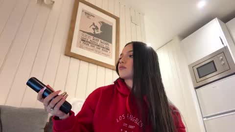 Snapshot of tianale chatting on February 2026 07:07:01 PM Tiana Le online show from February 2026 07:07:01 PM