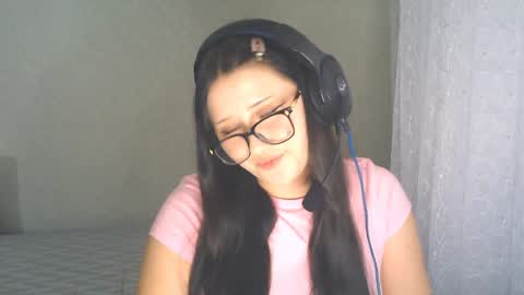 Snapshot of tiastinner chatting on June 2026 07:20:01 AM Margo online show from June 2026 07:20:01 AM