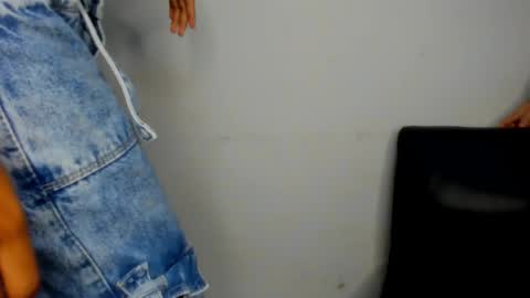 tibustream online show from November 2025 08:30:01 PM