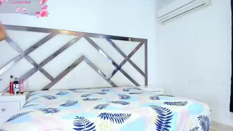 Tifani brown online show from February 2026 01:40:01 PM