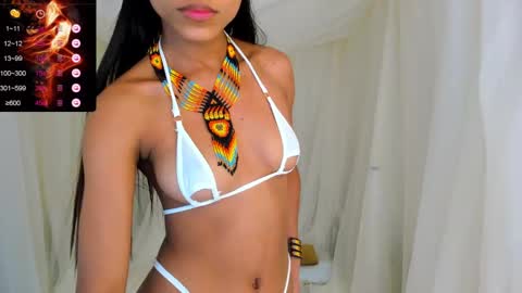 Snapshot of tifanny_eve chatting on January 2025 05:20:01 PM Dani online show from January 2025 05:20:01 PM