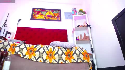 Tifanny Nails  online show from December 2025 03:10:01 PM