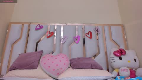    online show from February 2025 08:38:02 PM