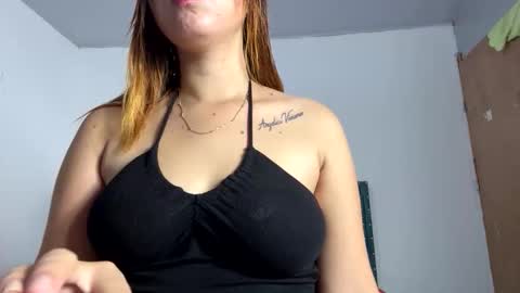 Snapshot of tifany_ramirez4w chatting on April 2026 07:03:01 PM Estefana Ramrez online show from April 2026 07:03:01 PM