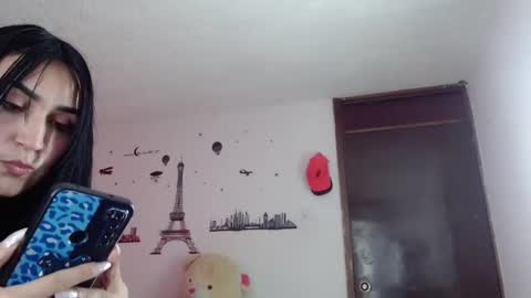 tifany online show from February 2025 09:18:02 PM