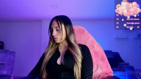 Tiffany Bela online show from October 2025 11:13:02 PM