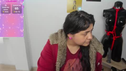 Snapshot of tiffanyamazing chatting on September 2025 12:43:02 PM TiffanyAmazing online show from September 2025 12:43:02 PM