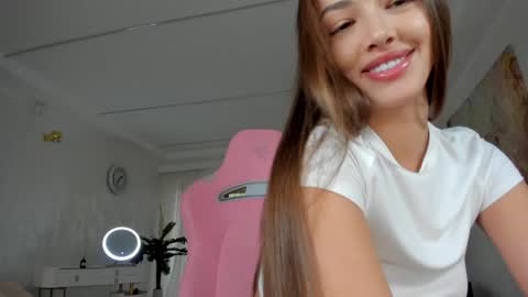 Snapshot of tiffanyhouston_ chatting on February 2025 09:52:01 AM Tiffany Houston online show from February 2025 09:52:01 AM