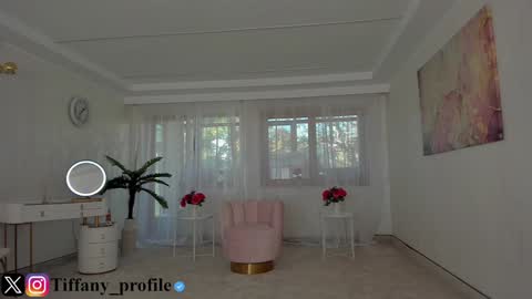 Tiffany Houston online show from October 2025 07:20:01 AM