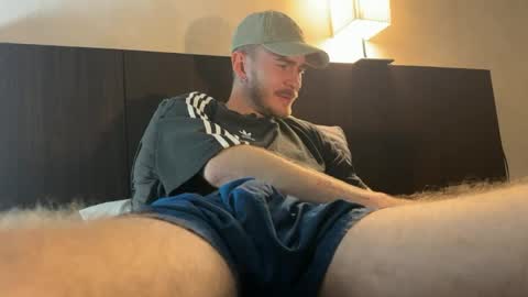 Snapshot of tigerniko chatting on March 2026 10:00:02 PM tigerniko online show from March 2026 10:00:02 PM