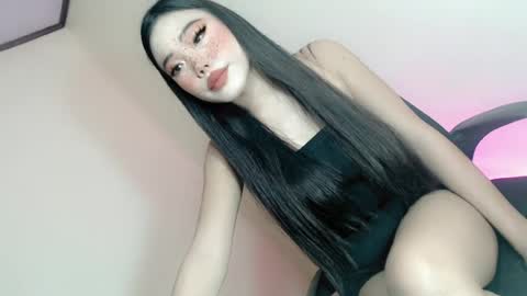 Snapshot of tight_sabrina chatting on June 2026 04:39:02 PM tight_sabrina online show from June 2026 04:39:02 PM