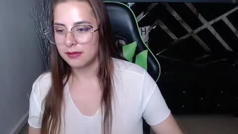 Tiina  online show from February 2025 10:52:02 PM