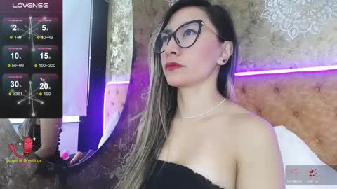 TILA TEQUILA online show from March 2025 12:22:02 PM